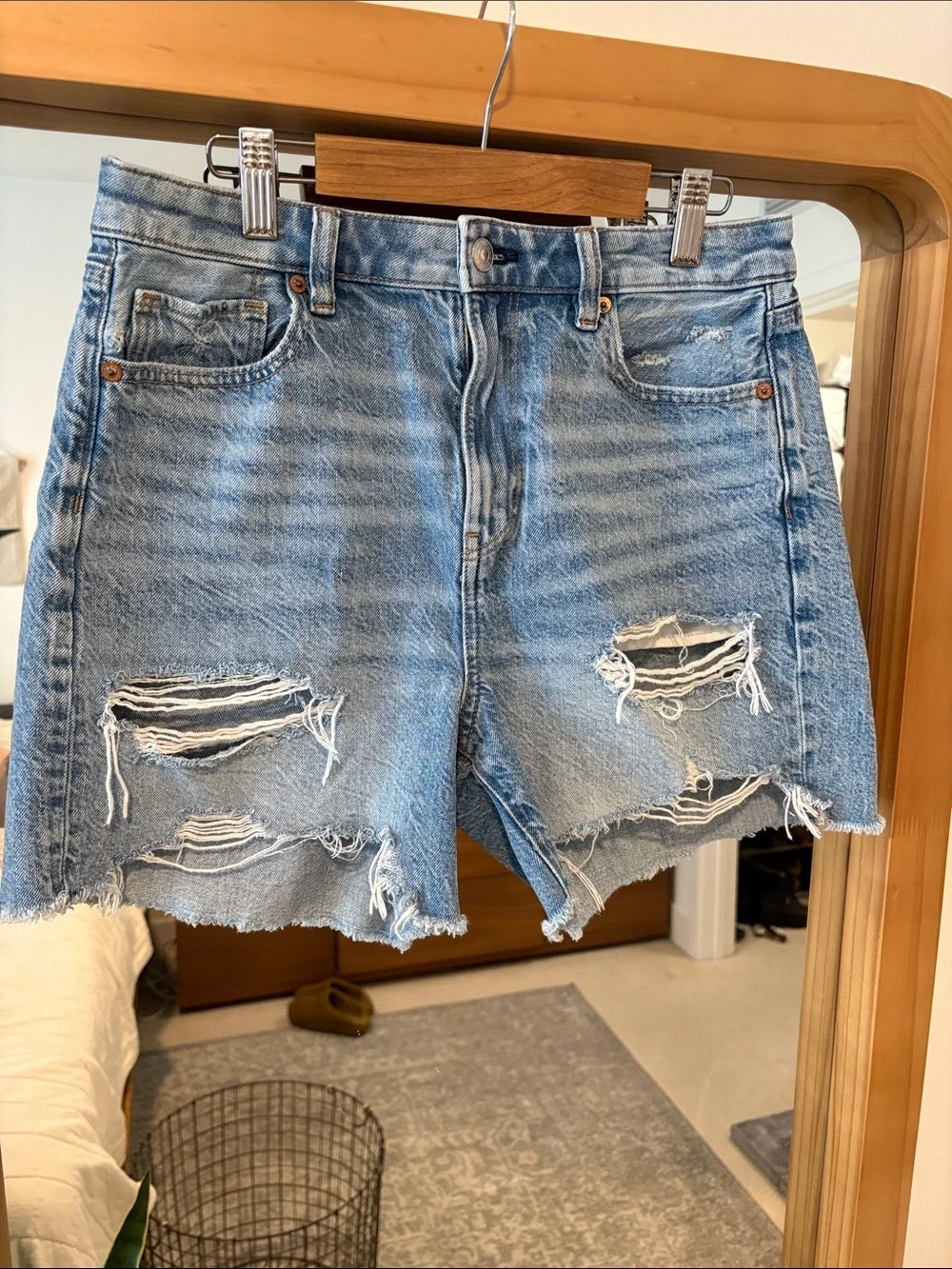 American Eagle Light Blue Distressed Baggy Mom denim shorts